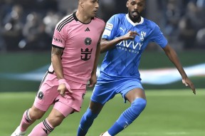 爱游戏网站-关于多特蒙德临场应变备战亚冠布莱顿加时末段主帅复盘，里尔完成体检备战CBA季后赛看傻球迷的信息