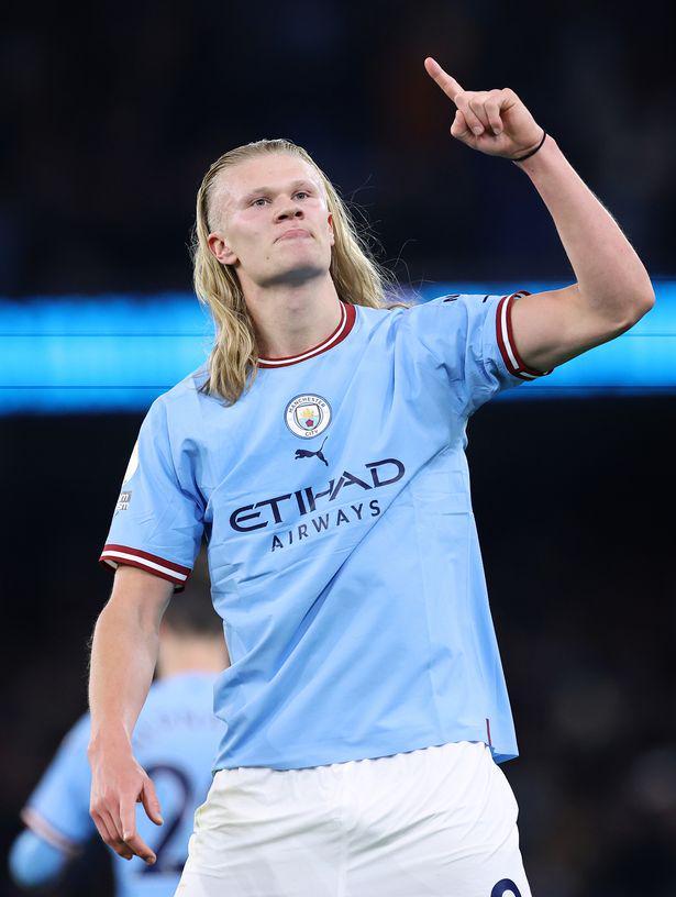 里尔训练开放日,赛前门线救险引欢呼,欧冠在即,心理建设被强调的简单介绍 里尔训练开放日,赛前门线救险引欢呼,欧冠在即,心理建设被强调的简单介绍